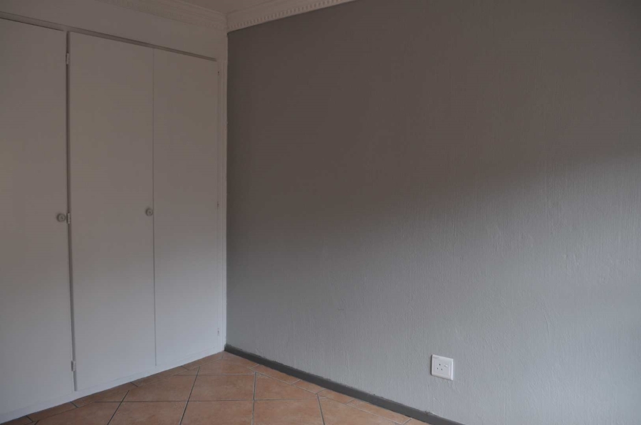 3 Bedroom Property for Sale in Garsfontein Gauteng