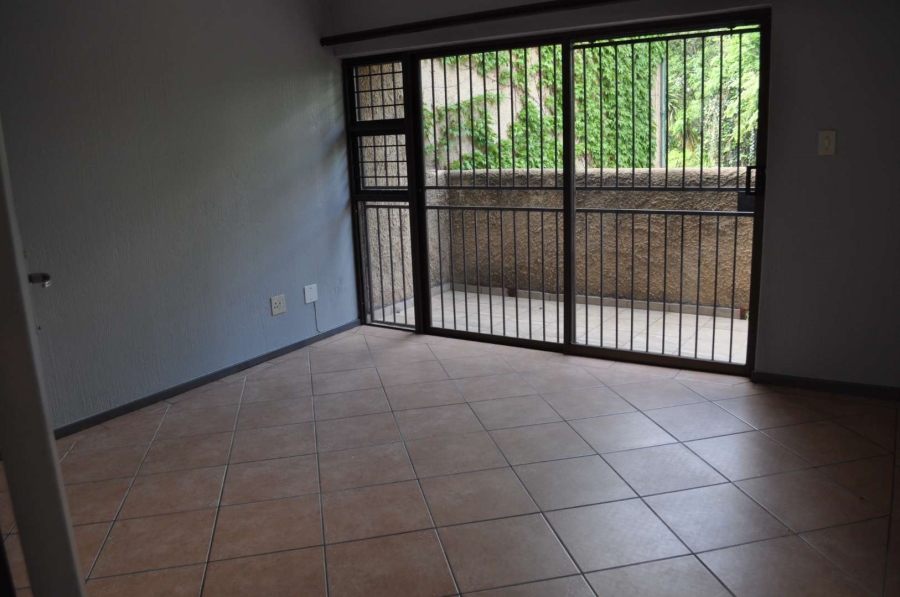 3 Bedroom Property for Sale in Garsfontein Gauteng