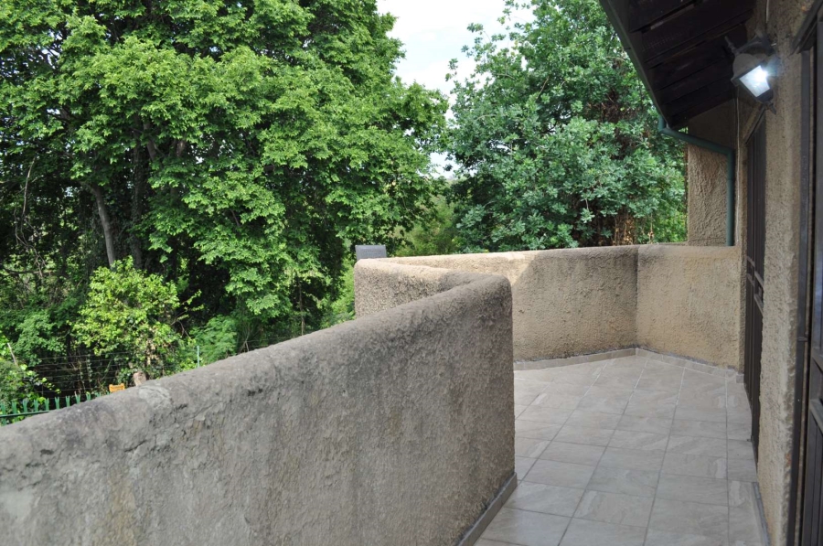 3 Bedroom Property for Sale in Garsfontein Gauteng