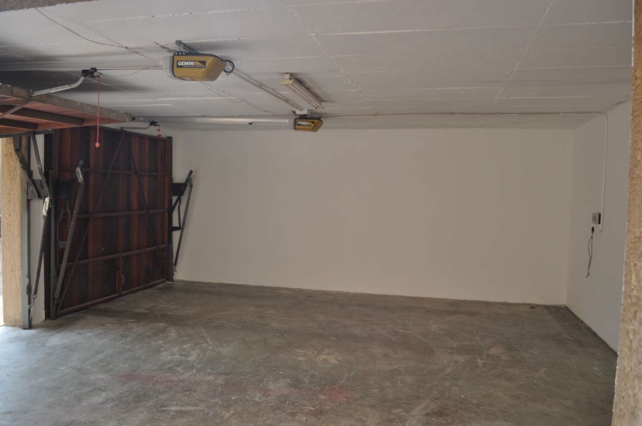 3 Bedroom Property for Sale in Garsfontein Gauteng