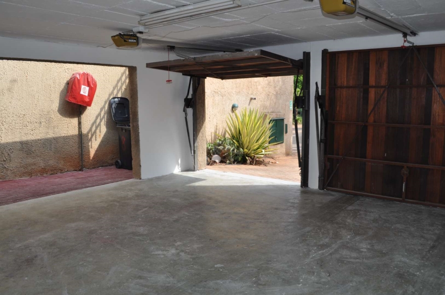 3 Bedroom Property for Sale in Garsfontein Gauteng