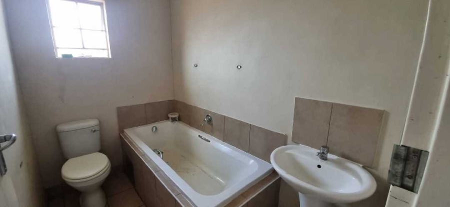 3 Bedroom Property for Sale in Sky City Gauteng