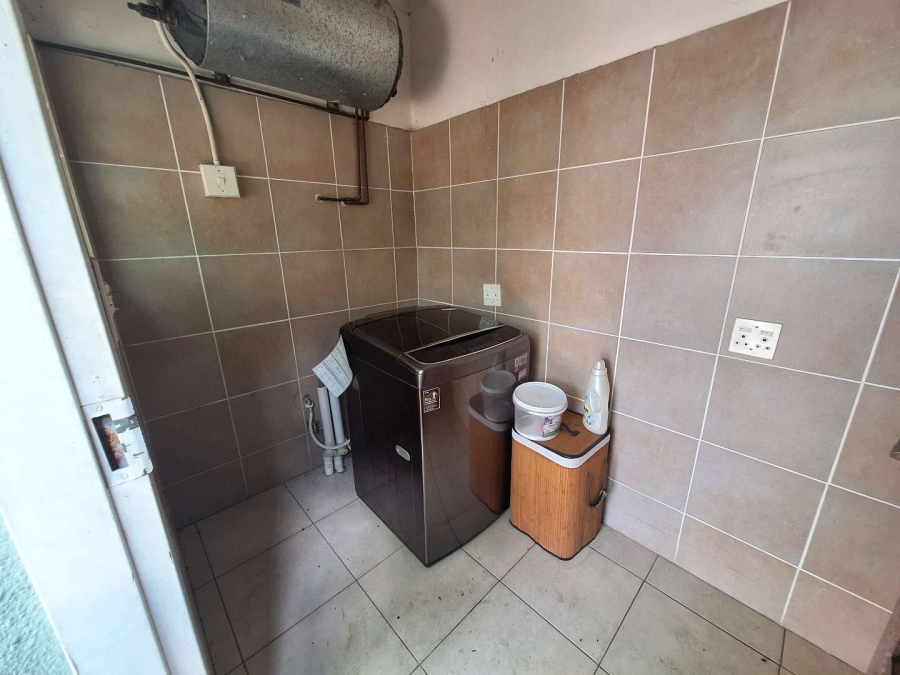 4 Bedroom Property for Sale in Tulisa Park Gauteng