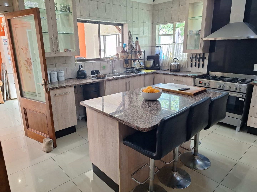 4 Bedroom Property for Sale in Tulisa Park Gauteng