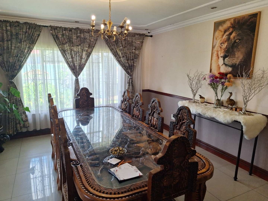 4 Bedroom Property for Sale in Tulisa Park Gauteng