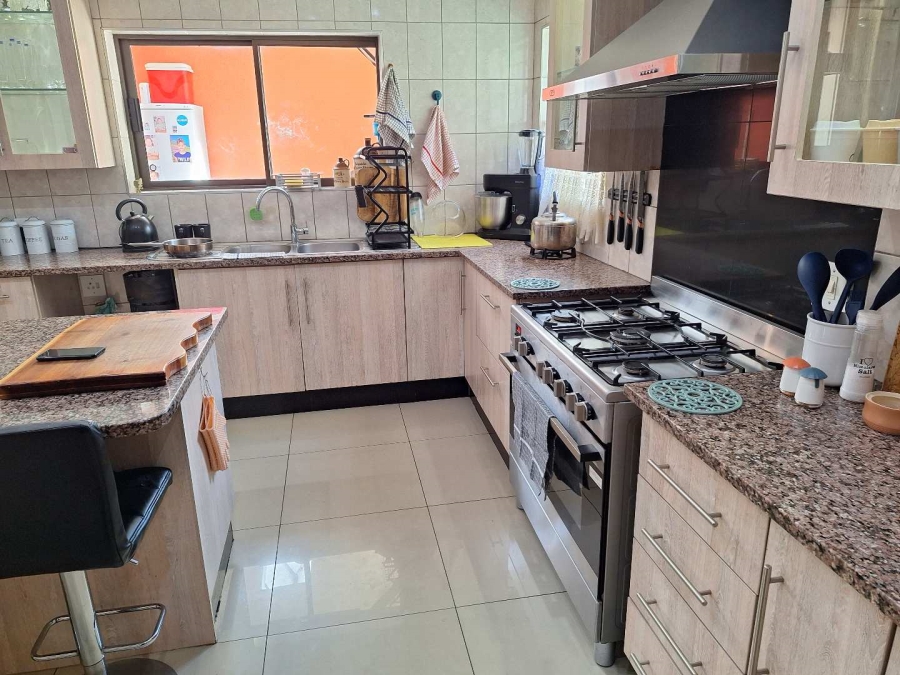 4 Bedroom Property for Sale in Tulisa Park Gauteng
