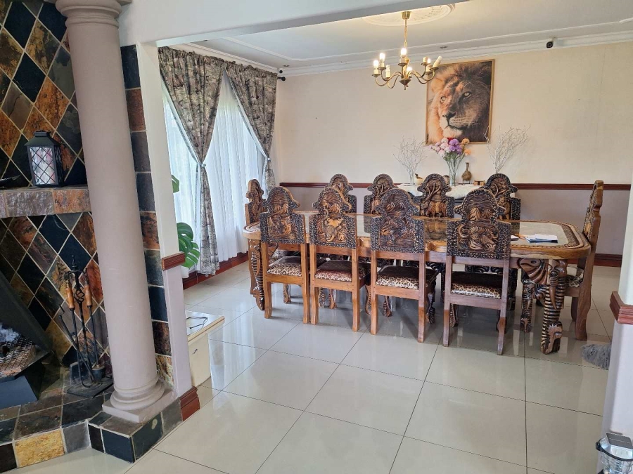 4 Bedroom Property for Sale in Tulisa Park Gauteng