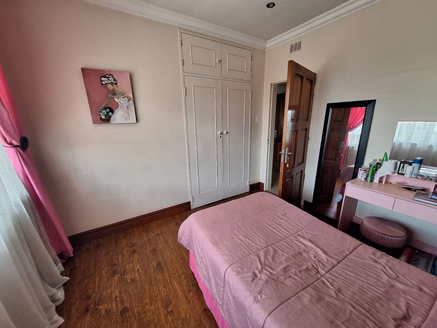4 Bedroom Property for Sale in Tulisa Park Gauteng