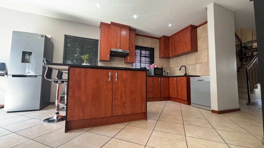3 Bedroom Property for Sale in Eveleigh Gauteng
