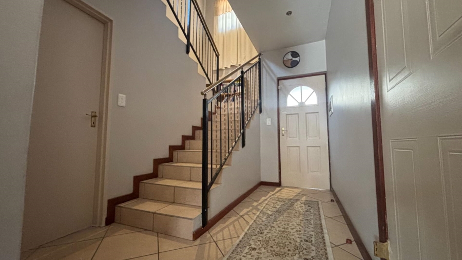 3 Bedroom Property for Sale in Eveleigh Gauteng