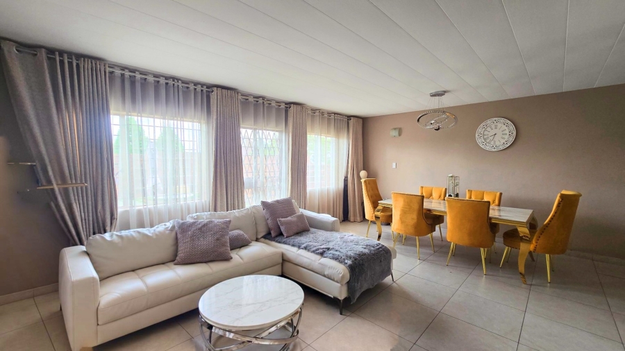 To Let 3 Bedroom Property for Rent in Silverton Gauteng