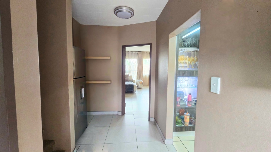 To Let 3 Bedroom Property for Rent in Silverton Gauteng
