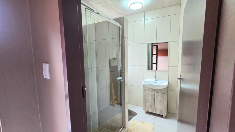 To Let 3 Bedroom Property for Rent in Silverton Gauteng