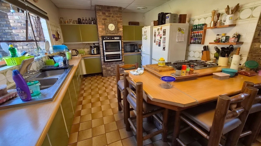 4 Bedroom Property for Sale in Monument Park Gauteng