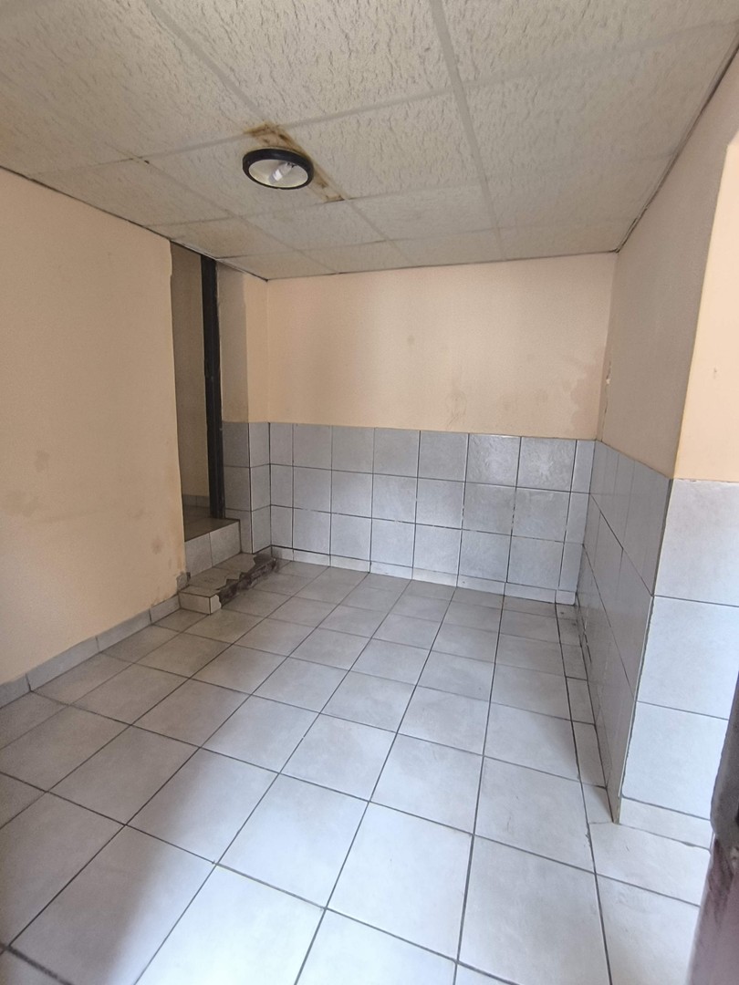 9 Bedroom Property for Sale in The Hill Gauteng