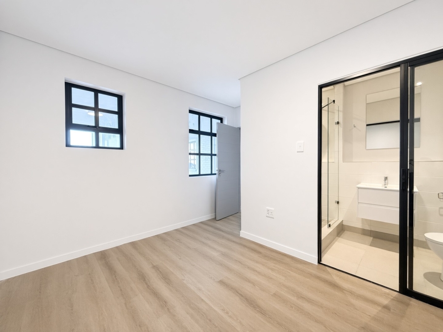 2 Bedroom Property for Sale in Bryanston Gauteng