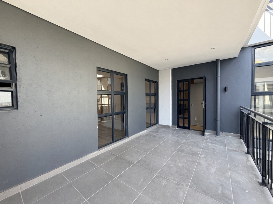 2 Bedroom Property for Sale in Bryanston Gauteng