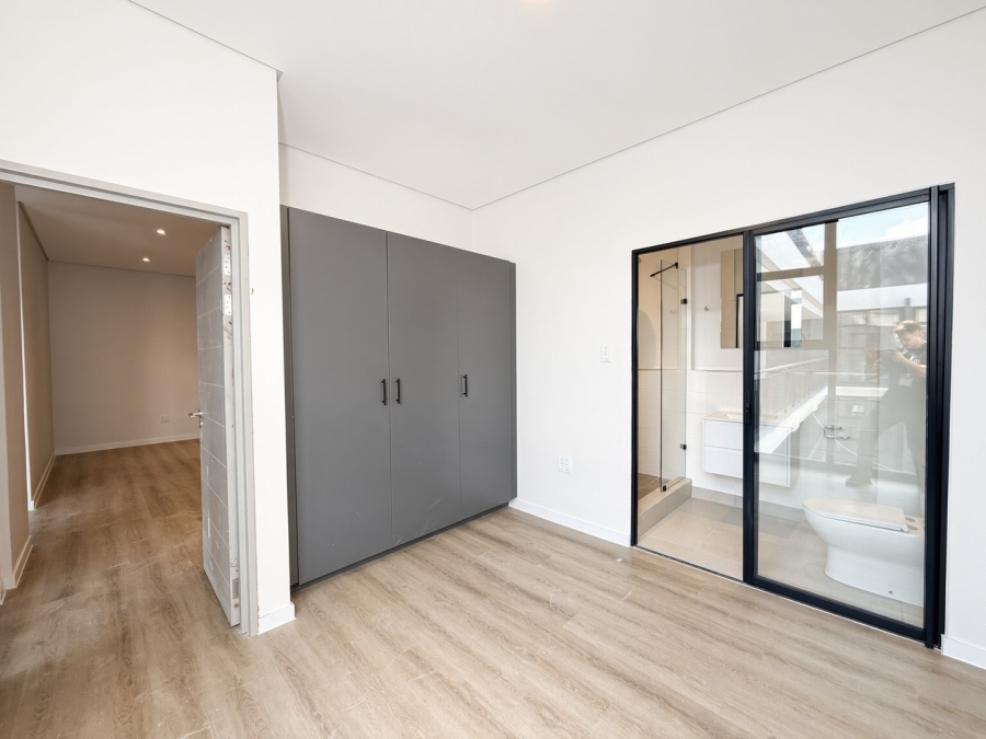 2 Bedroom Property for Sale in Bryanston Gauteng