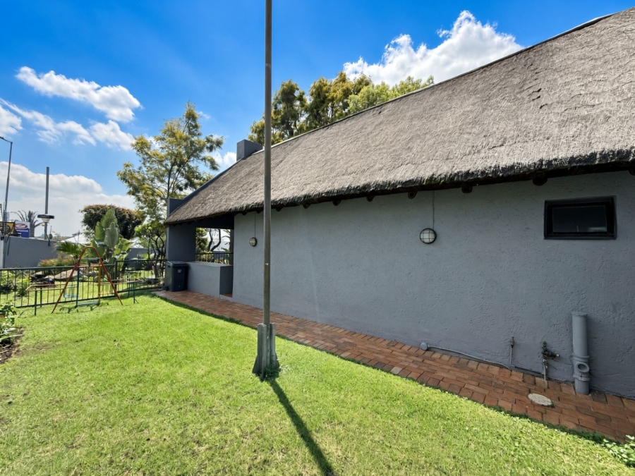 2 Bedroom Property for Sale in Morningside Gauteng