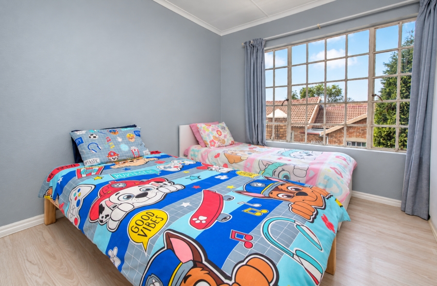 3 Bedroom Property for Sale in Honeydew Grove Gauteng
