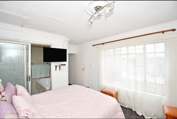 3 Bedroom Property for Sale in Lyndhurst Gauteng