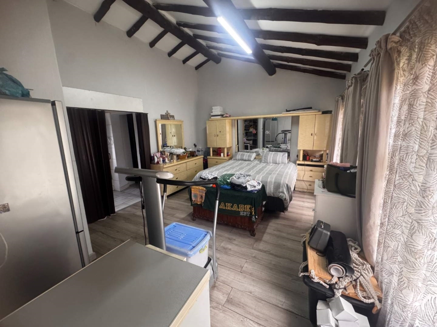 3 Bedroom Property for Sale in Brackendowns Gauteng