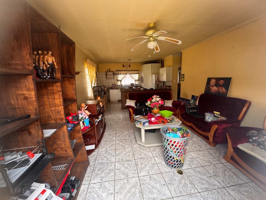 3 Bedroom Property for Sale in Brackendowns Gauteng