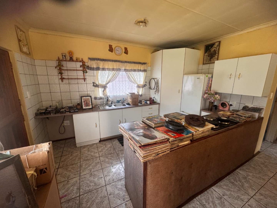 3 Bedroom Property for Sale in Brackendowns Gauteng