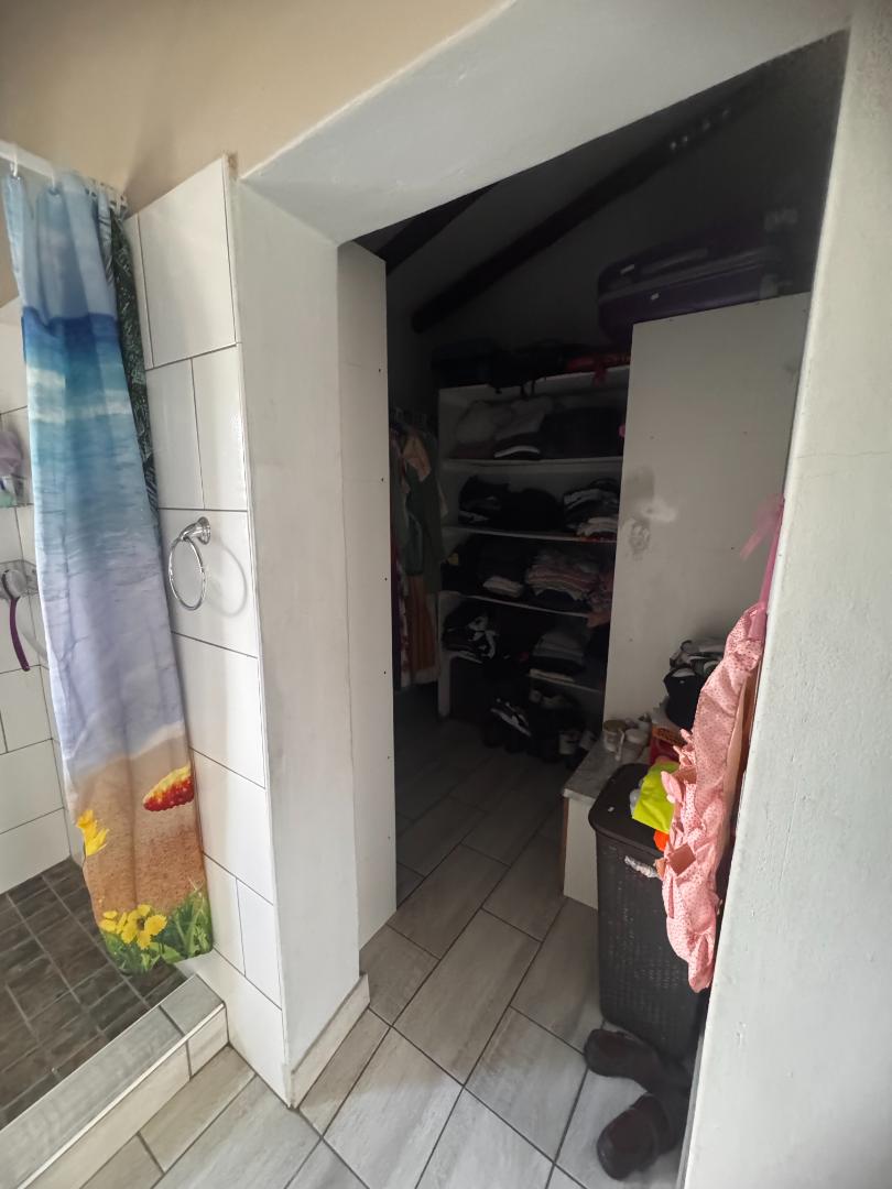 3 Bedroom Property for Sale in Brackendowns Gauteng
