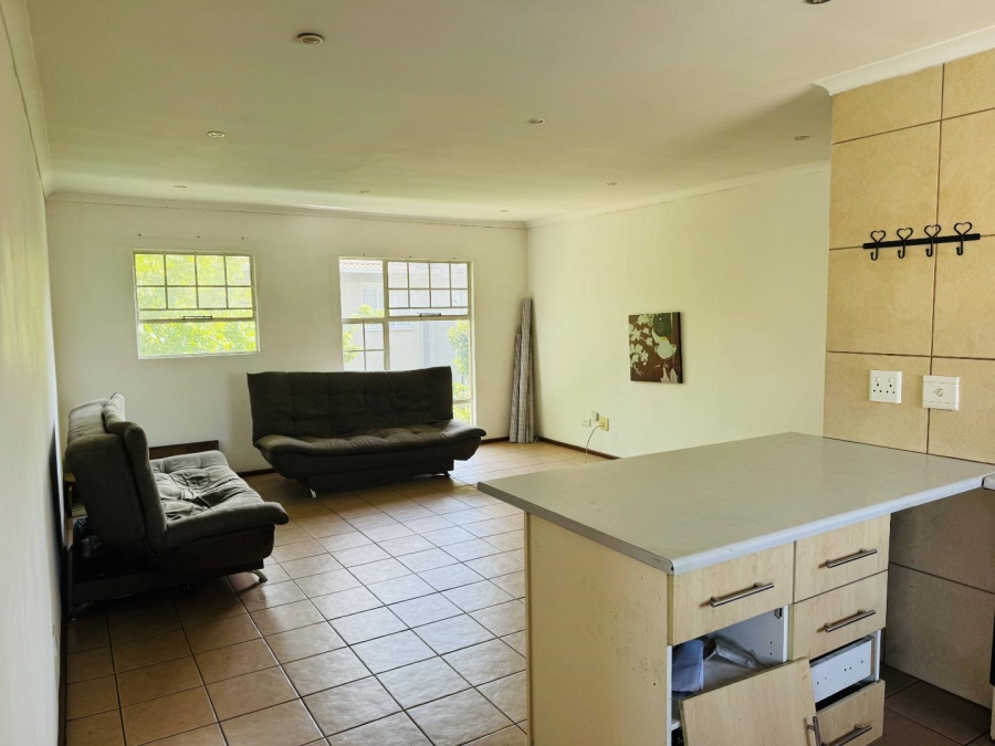 2 Bedroom Property for Sale in Ravenswood Gauteng