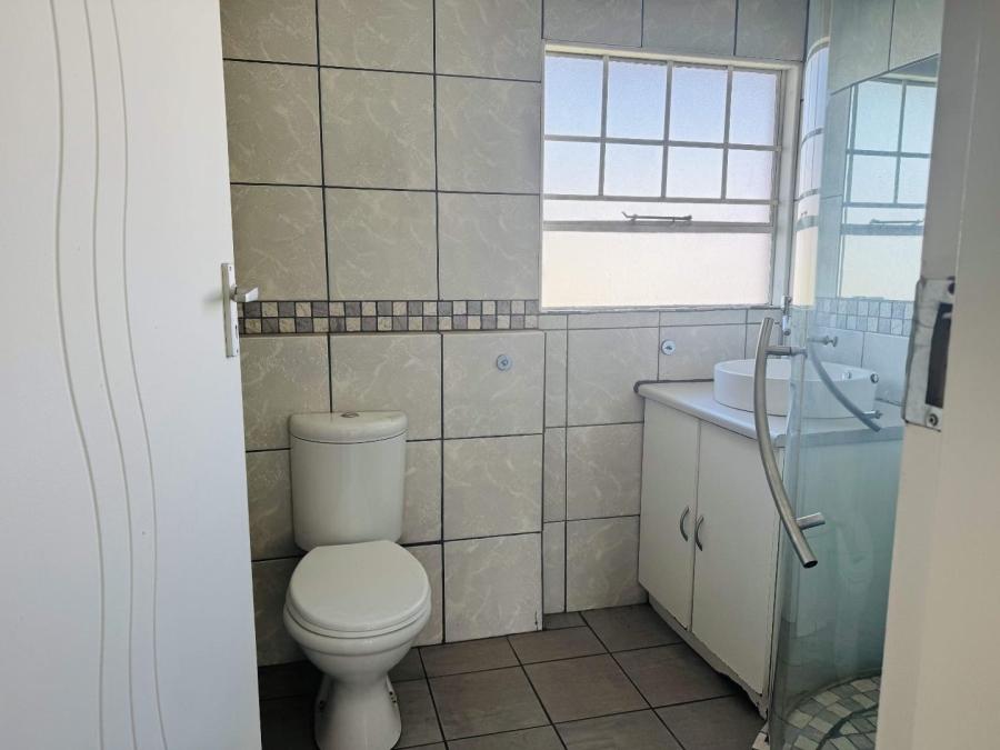 2 Bedroom Property for Sale in Ravenswood Gauteng