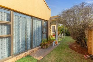 3 Bedroom Property for Sale in Hughes Gauteng