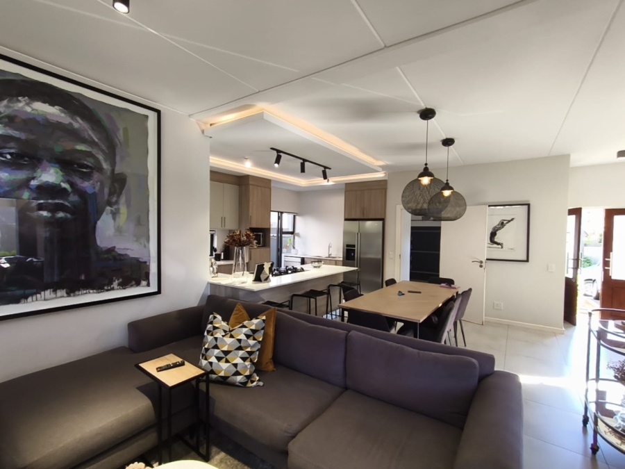 3 Bedroom Property for Sale in Ferndale Gauteng