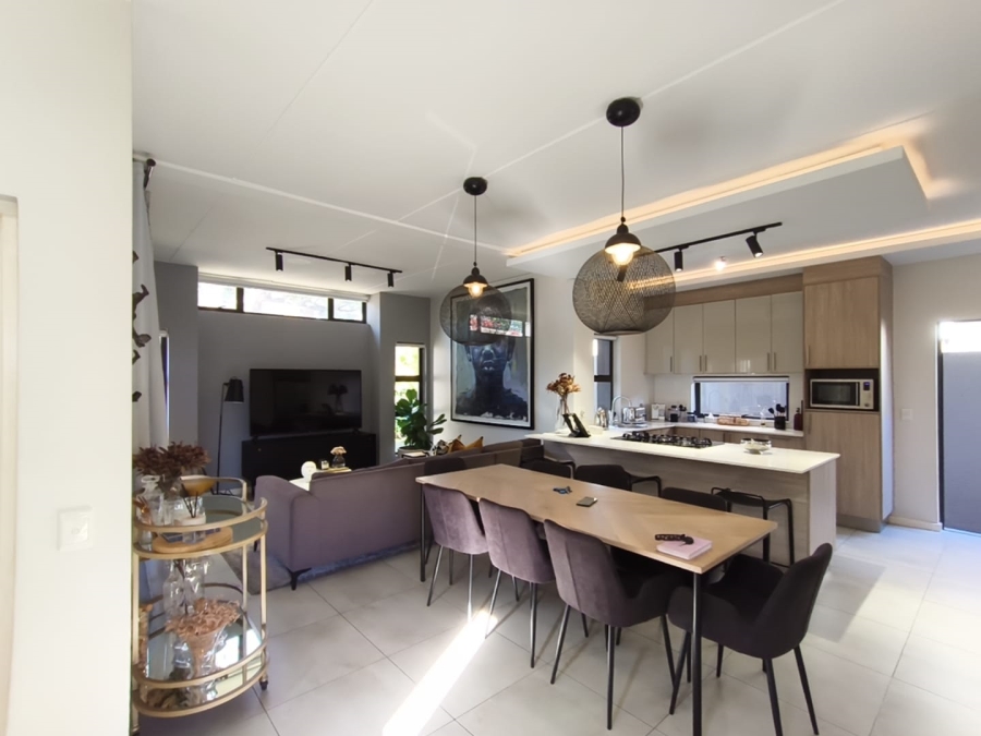 3 Bedroom Property for Sale in Ferndale Gauteng