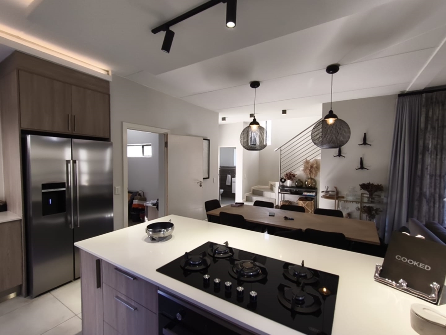 3 Bedroom Property for Sale in Ferndale Gauteng