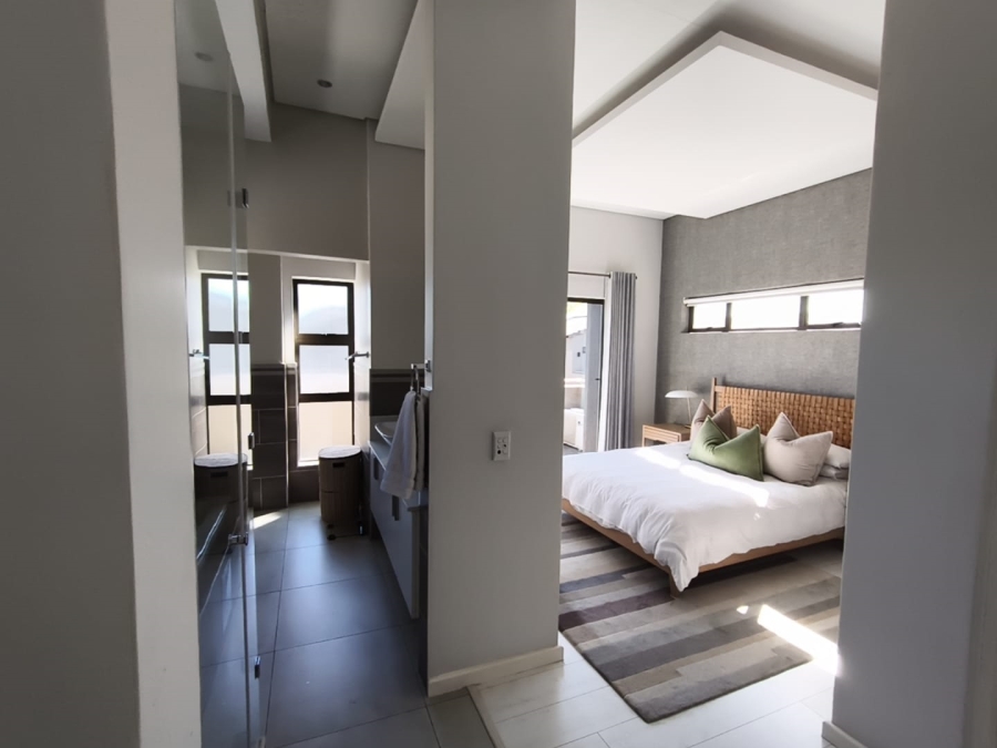 3 Bedroom Property for Sale in Ferndale Gauteng