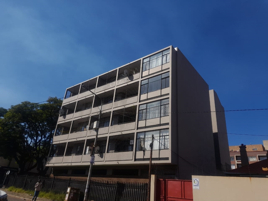 2 Bedroom Property for Sale in Berea Gauteng