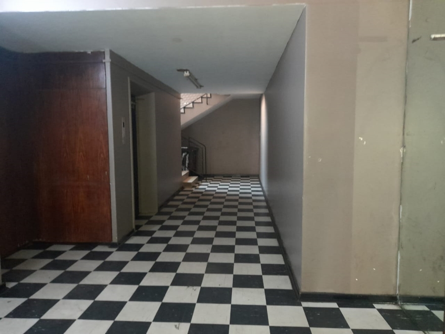 2 Bedroom Property for Sale in Berea Gauteng