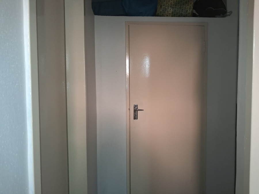2 Bedroom Property for Sale in Berea Gauteng