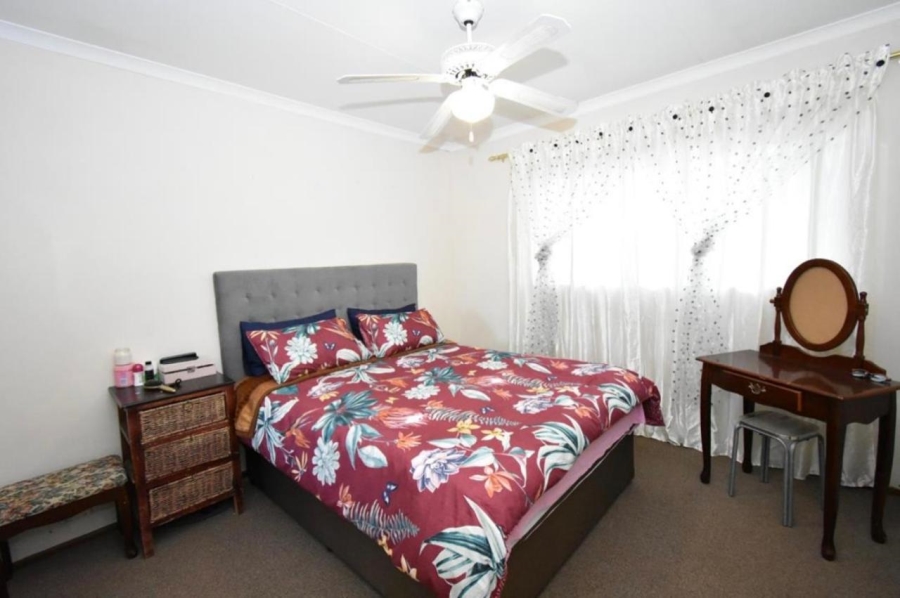 To Let 3 Bedroom Property for Rent in Valhalla Gauteng