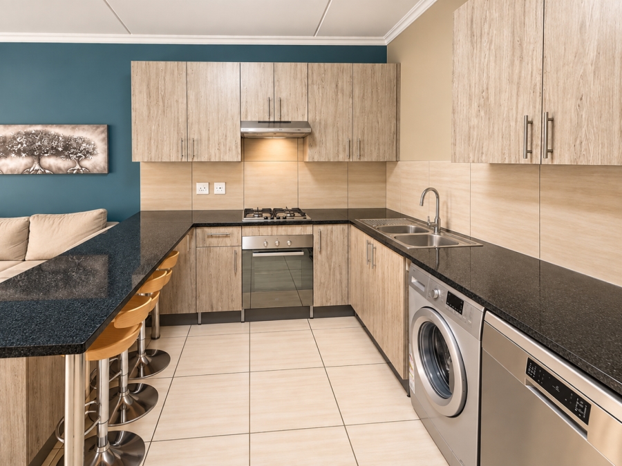 2 Bedroom Property for Sale in Glen Austin AH Gauteng