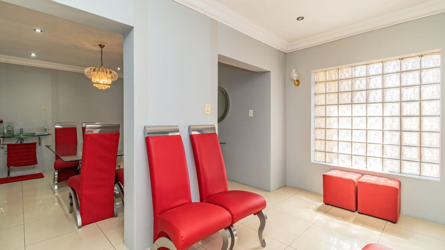 3 Bedroom Property for Sale in Mackenzie Park Gauteng