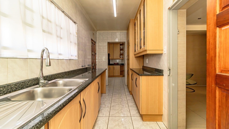 3 Bedroom Property for Sale in Mackenzie Park Gauteng