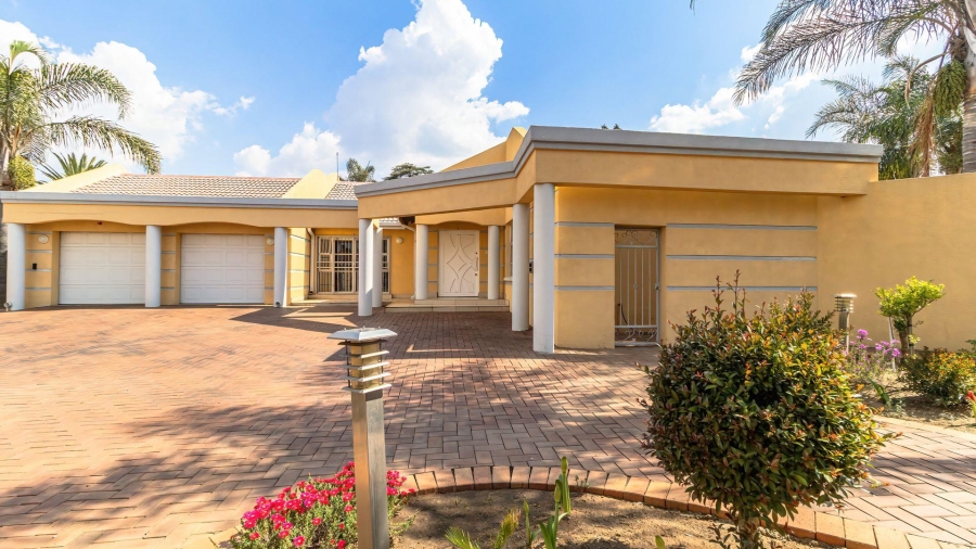 3 Bedroom Property for Sale in Mackenzie Park Gauteng