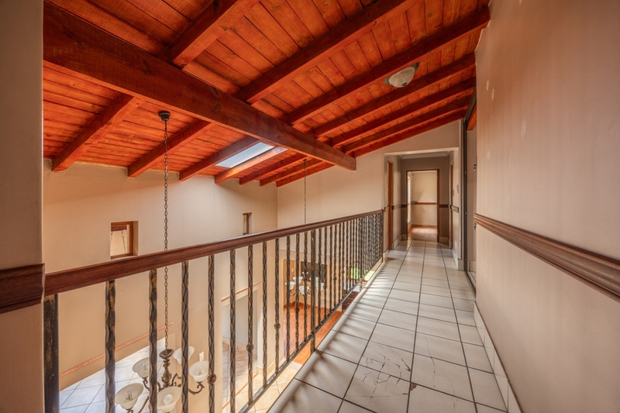 3 Bedroom Property for Sale in Faerie Glen Gauteng