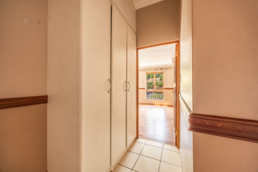 3 Bedroom Property for Sale in Faerie Glen Gauteng