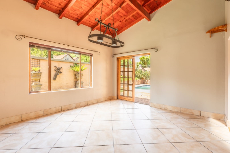 3 Bedroom Property for Sale in Faerie Glen Gauteng