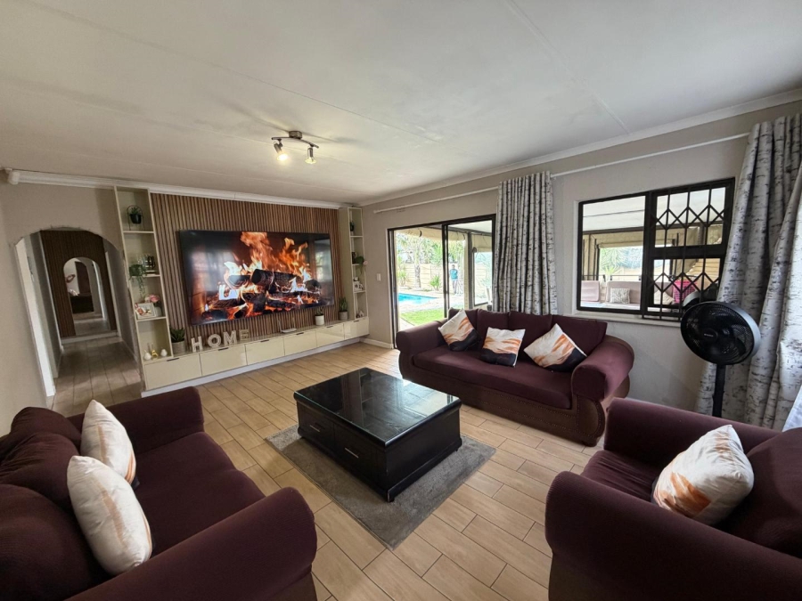 3 Bedroom Property for Sale in Edleen Gauteng