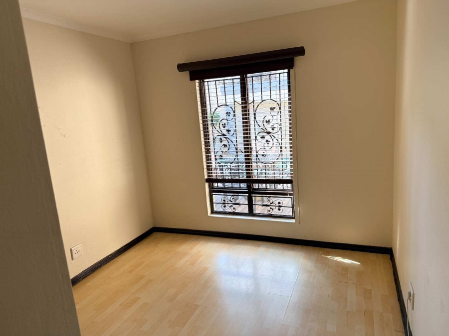 3 Bedroom Property for Sale in North Riding Gauteng