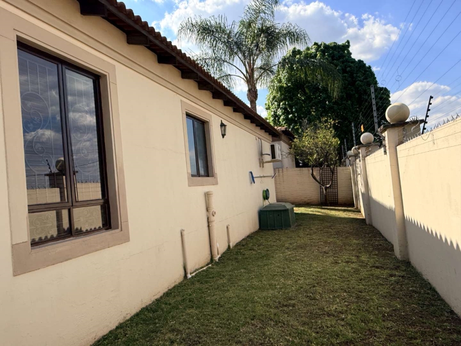 3 Bedroom Property for Sale in North Riding Gauteng